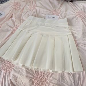 (SOLD!!) Rescue Me Pleat Mini Skirt from princessp
